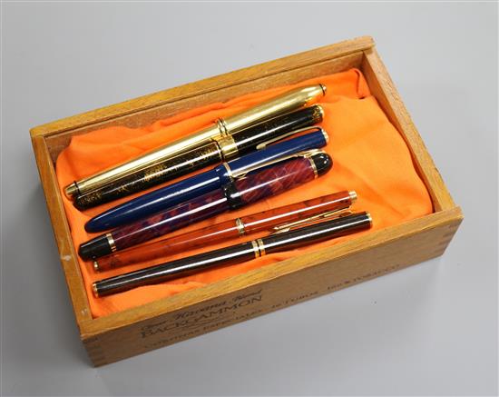 A Cross gold plated fountain pen, with 18ct nib, a Parker Sonnet fountain pen with 18ct gold nib, one other Parker